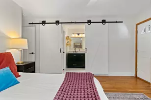 1050 W Webster Ave, Chicago, IL 60614 - Photo 24