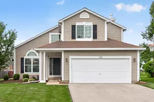359 Sundance Dr, Bartlett, IL 60103 - Photo 2