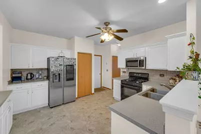3702 Adesso Lane, Joliet, IL 60435 - Photo 6