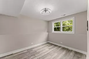 [Address not provided], Country Club Hills, IL 60478 - Photo 18