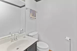 2212 Rossiter Pkwy, Plainfield, IL 60586 - Photo 14