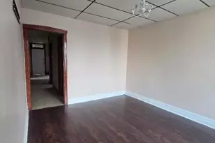 2512 W 45th Pl, Chicago, IL 60632 - Photo 2