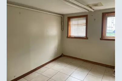 2512 W 45th Place, Chicago, IL 60632 - Photo 16