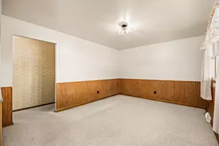 704 E Fourth St, Streator, IL 61364 - Photo 6