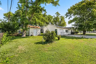 704 E 4th Street, Streator, IL 61364 - Photo 28