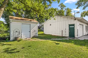 704 E Fourth St, Streator, IL 61364 - Photo 28