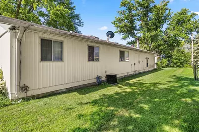 704 E 4th Street, Streator, IL 61364 - Photo 32