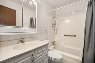 704 E Fourth St, Streator, IL 61364 - Photo 22