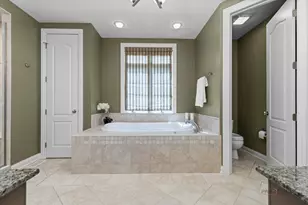4979 Wild Rose Ln, Long Grove, IL 60047 - Photo 16