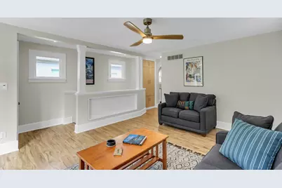 1105 W Green Street, Champaign, IL 61821 - Photo 16