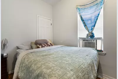 4937 W Gladys Avenue, Chicago, IL 60644 - Photo 6