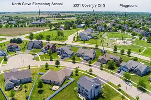 2331 Coventry Cir S, Sycamore, IL 60178 - Photo 40