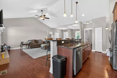 2331 Coventry Circle S, Sycamore, IL 60178 - Photo 14