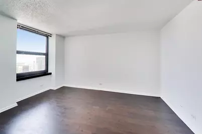 3660 N Lake Shore Drive #3307, Chicago, IL 60613 - Photo 12