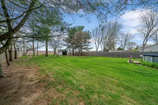 924 Suzy St, Sandwich, IL 60548 - Photo 44