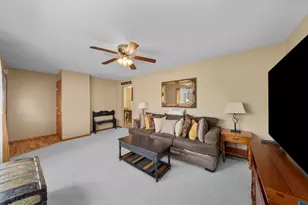 924 Suzy St, Sandwich, IL 60548 - Photo 6