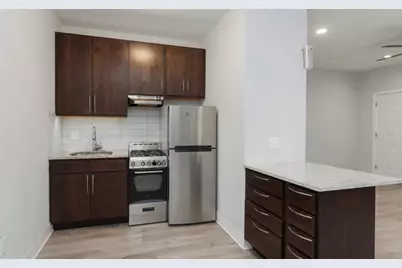 4006 N Bell Avenue #1, Chicago, IL 60618 - Photo 2