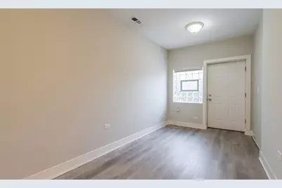 4006 N Bell Avenue #1, Chicago, IL 60618 - Photo 4