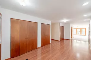 40657 N Cornell St, Beach Park, IL 60099 - Photo 4
