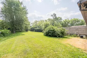 40657 N Cornell St, Beach Park, IL 60099 - Photo 20