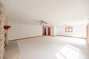 40657 N Cornell St, Beach Park, IL 60099 - Photo 6