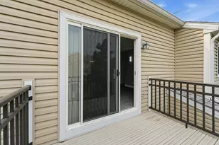 2042 Windemere Cir, Schaumburg, IL 60194 - Photo 34