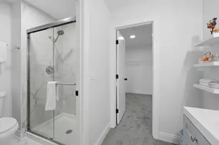 2042 Windemere Cir, Schaumburg, IL 60194 - Photo 24