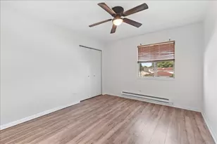 12850 Crestbrook Ct, Crestwood, IL 60418 - Photo 10