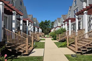 221 N Walnut St, Bensenville, IL 60106 - Photo 2