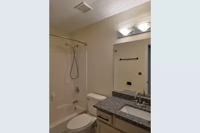221 N Walnut Street #H, Bensenville, IL 60106 - Photo 8