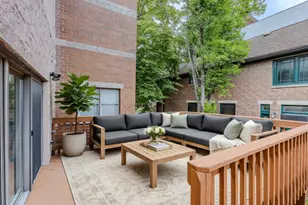 2730 N Greenview Ave, Chicago, IL 60614 - Photo 10