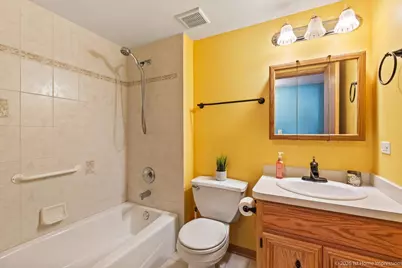 9420 S Melvina Avenue #2NW, Oak Lawn, IL 60453 - Photo 18