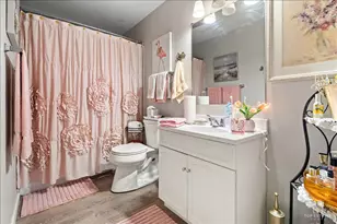 20A Kingery Quarter, Willowbrook, IL 60527 - Photo 24