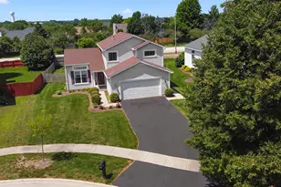 124 Periwinkle Ln, Bolingbrook, IL 60490 - Photo 1