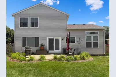 124 Periwinkle Lane, Bolingbrook, IL 60490 - Photo 2
