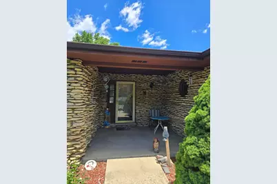 1118 Moorland Avenue, Shorewood, IL 60404 - Photo 2