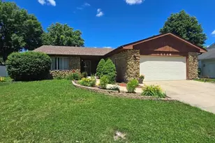 1118 Moorland Ave, Shorewood, IL 60404 - Photo 1