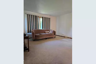 1118 Moorland Avenue, Shorewood, IL 60404 - Photo 4