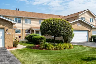 8616 Bantry Blvd, Tinley Park, IL 60477 - Photo 2
