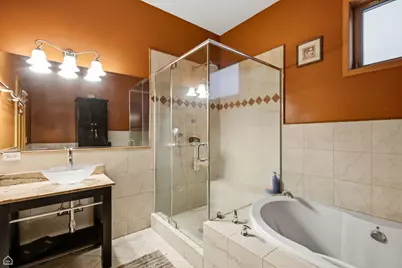 1435 W 16th Street, Chicago, IL 60608 - Photo 14
