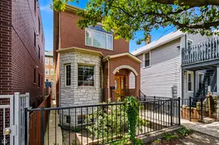 1435 W 16th St, Chicago, IL 60608 - Photo 2