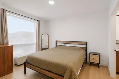 948 W Sunnyside Avenue #407, Chicago, IL 60640 - Photo 6