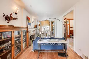 4553 S Ellis Ave, Chicago, IL 60653 - Photo 8