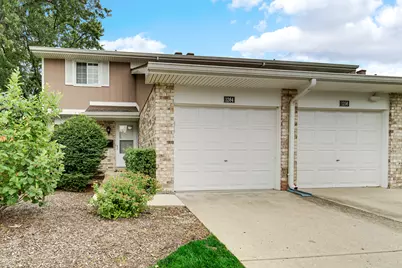 1264 Reading Court, Wheaton, IL 60189 - Photo 2