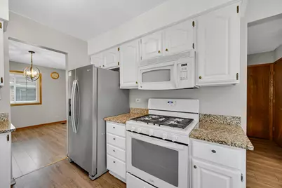 1264 Reading Court, Wheaton, IL 60189 - Photo 10