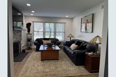227 Spring Creek Circle, Schaumburg, IL 60173 - Photo 8