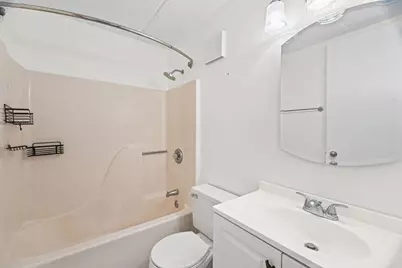 2020 St Johns Avenue #207, Highland Park, IL 60035 - Photo 16
