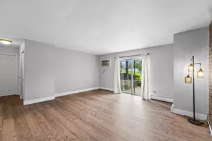 160 S La Londe Ave, Addison, IL 60101 - Photo 2