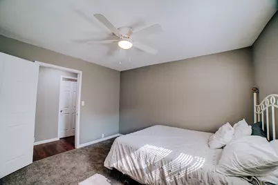 835 E Locust Street, Watseka, IL 60970 - Photo 28