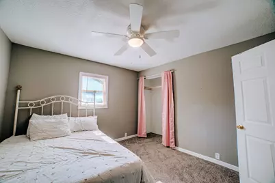835 E Locust Street, Watseka, IL 60970 - Photo 26